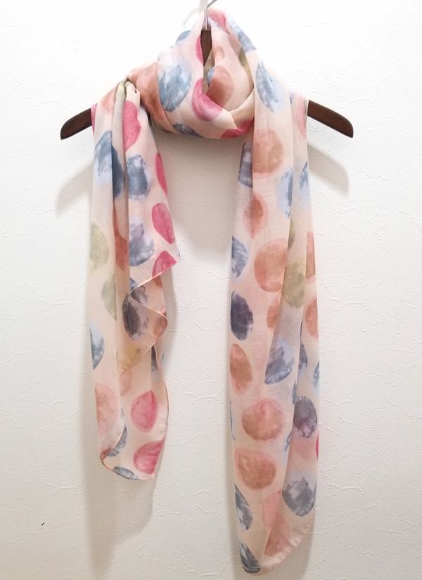 春色ストール ピンク系 簡単な巻き方のおさらい 50代からのファッション セレクトショップネオのブログ